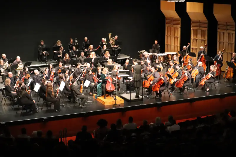 Peter Eom with the Scottsdale Symphonic Orchestra