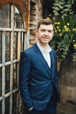 Rory Dowse Piano Teacher Headshot